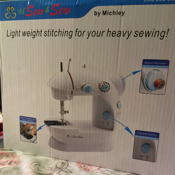 Mini sewing machine - Picture 4 of 4